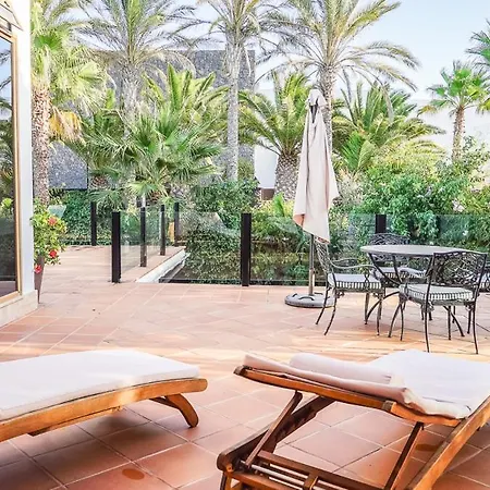Sleeps 8 With Pool And Wifi * Puerto Calero