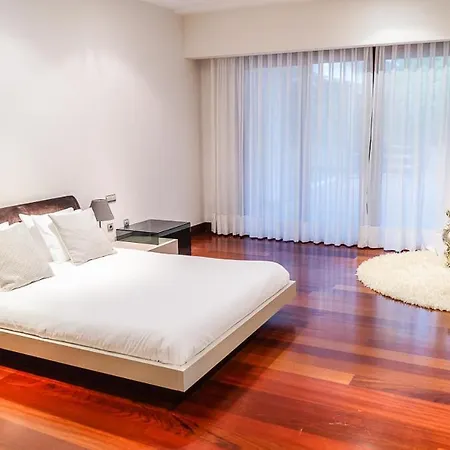 Sleeps 8 With Pool And Wifi Villa Puerto Calero